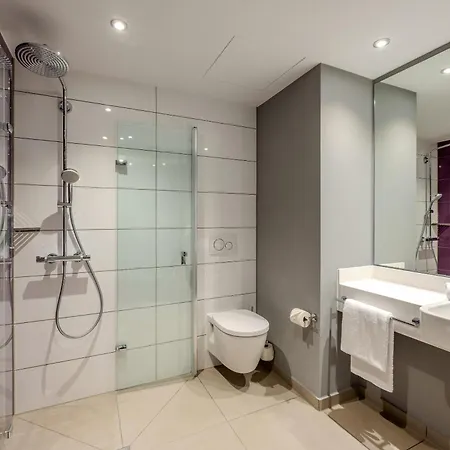 Premier Inn Nuernberg City Opernhaus-2